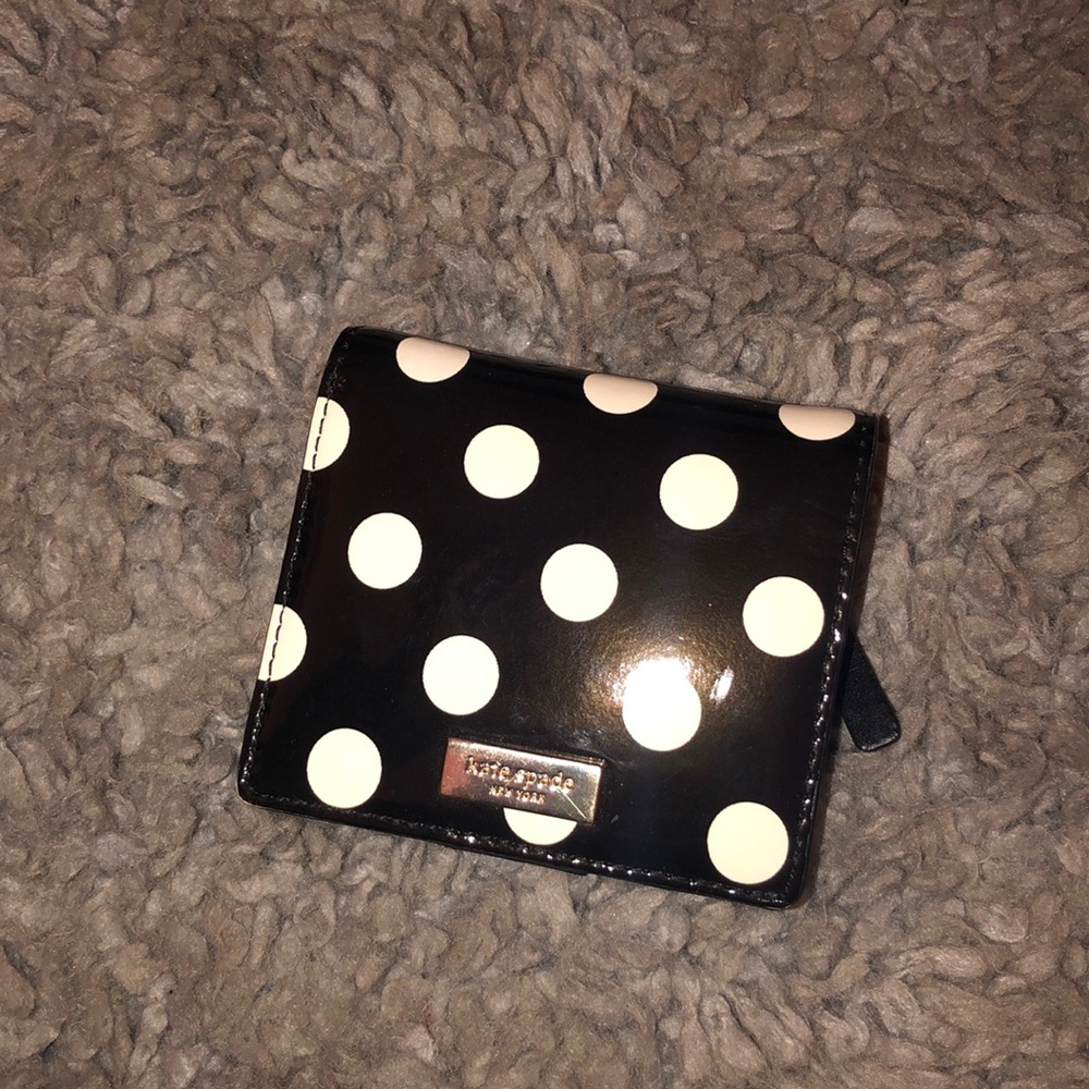 Kate spade wallet, accepting offers